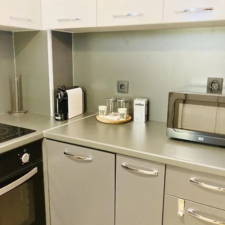 Apartamento Spacious & Classy 2bdr With 2 Baths In Centre Plovdiv