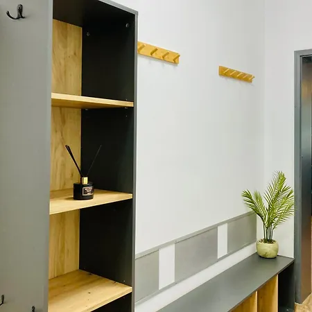 Spacious & Classy 2bdr With 2 Baths In Centre Apartamento *