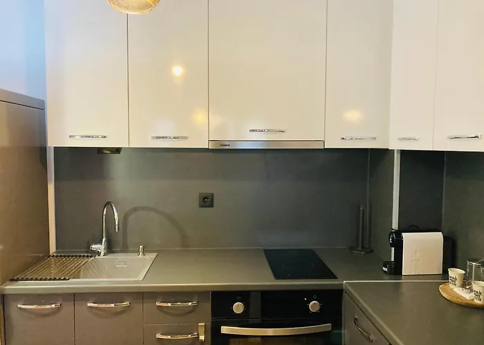 Apartamento Spacious & Classy 2bdr With 2 Baths In Centre *