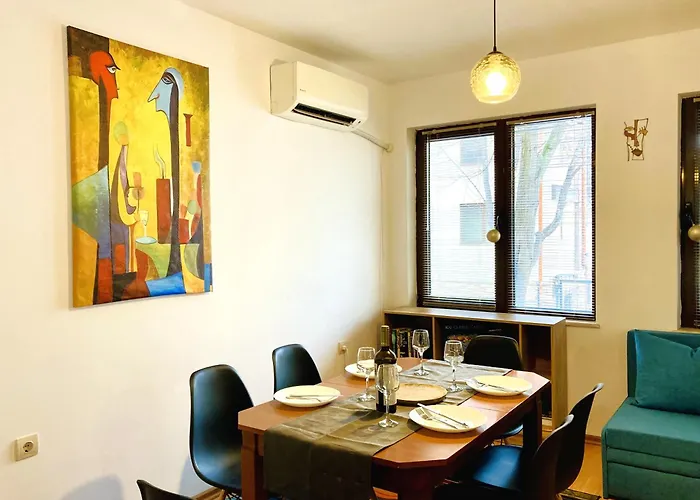 Apartamento Spacious & Classy 2bdr With 2 Baths In Centre *