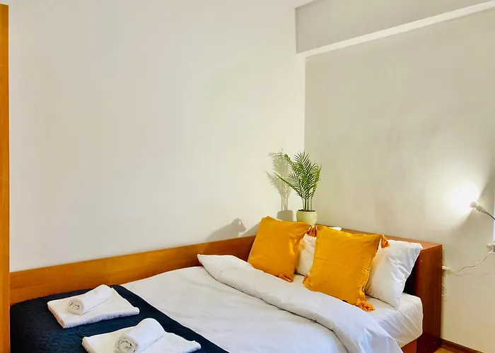 Apartamento Spacious & Classy 2bdr With 2 Baths In Centre Plovdiv