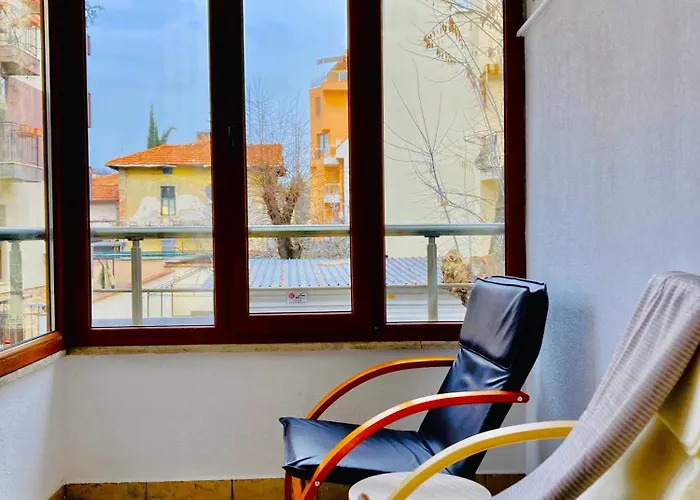 Spacious & Classy 2bdr With 2 Baths In Centre * Plovdiv